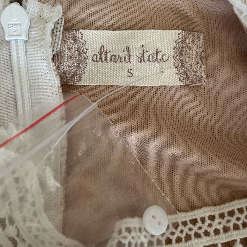 {Altar'd State} Sleeveless Lace Overlay Fit & Flare Mini Dress - Small - NWT - Picture 7 of 9
